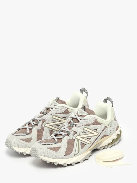 Sneakers In Leather New balance Gray boy ML610TE other view 2